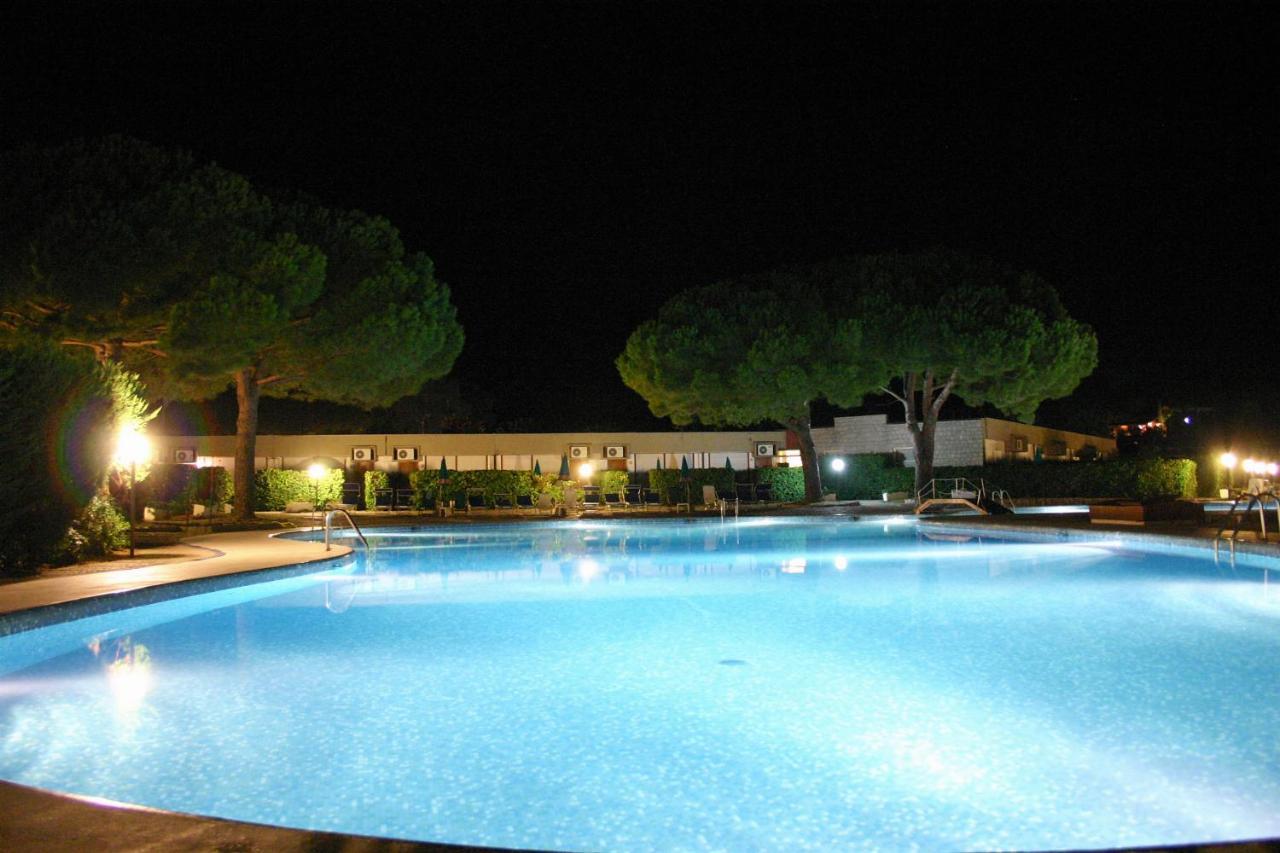 Aviotel Residence Marina di Campo Exterior photo